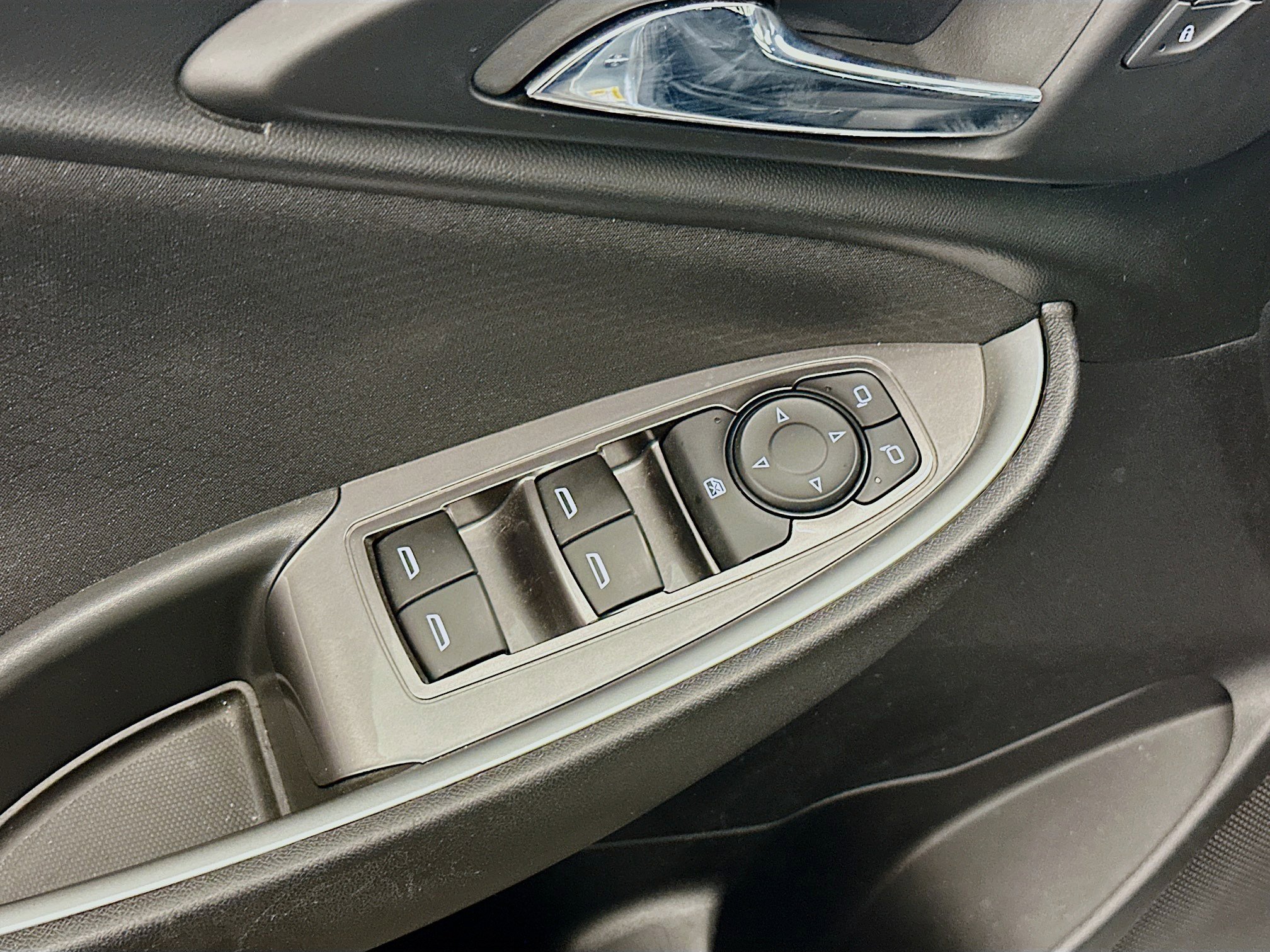 Used 2024 Chevrolet Malibu LS image 15