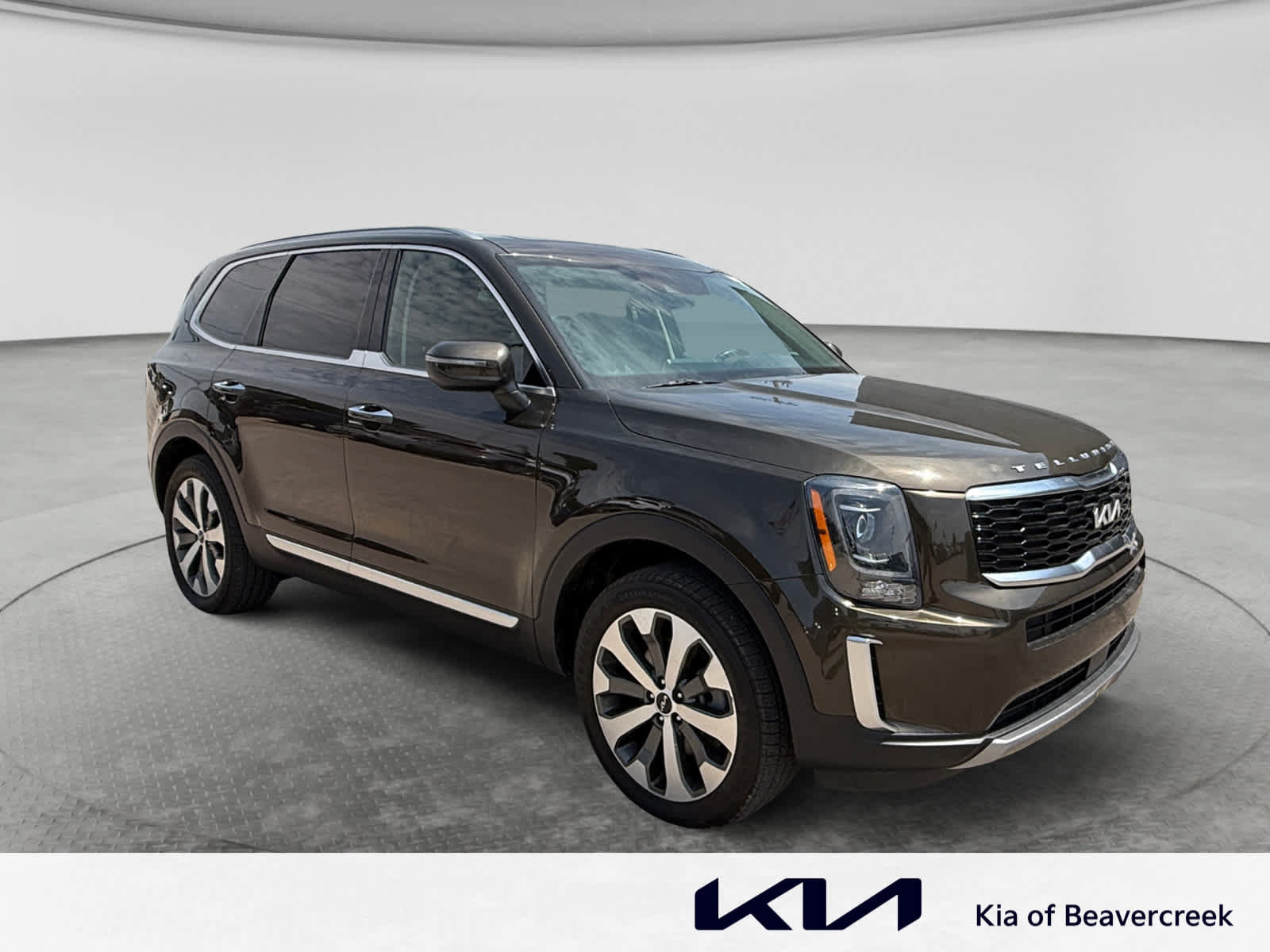 Used 2022 Kia Telluride S AWD/4WD image 3