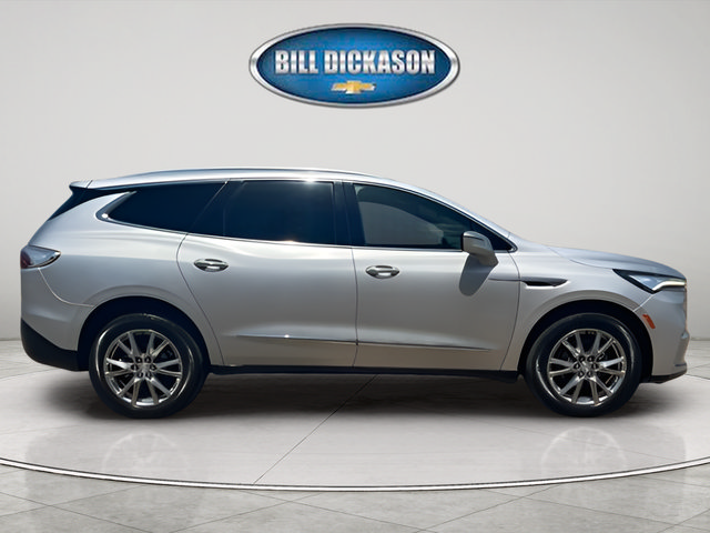 Used 2022 Buick Enclave Premium FWD image 12