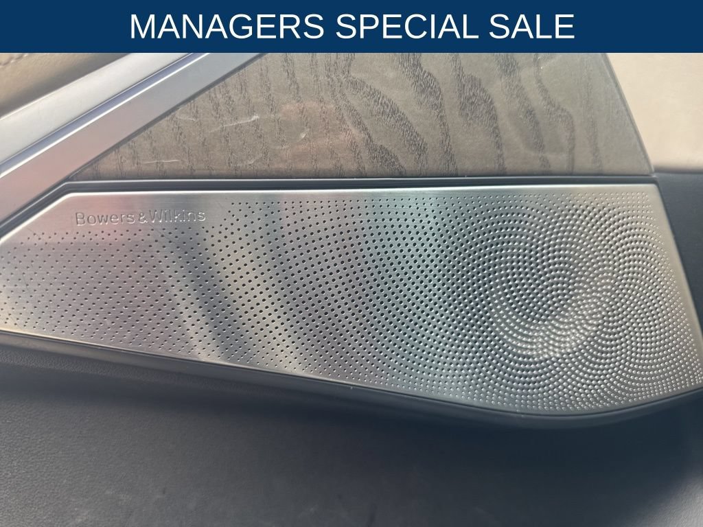 Used 2019 BMW X7 xDrive50i w/ Dynamic Handling Package AWD/4WD image 21