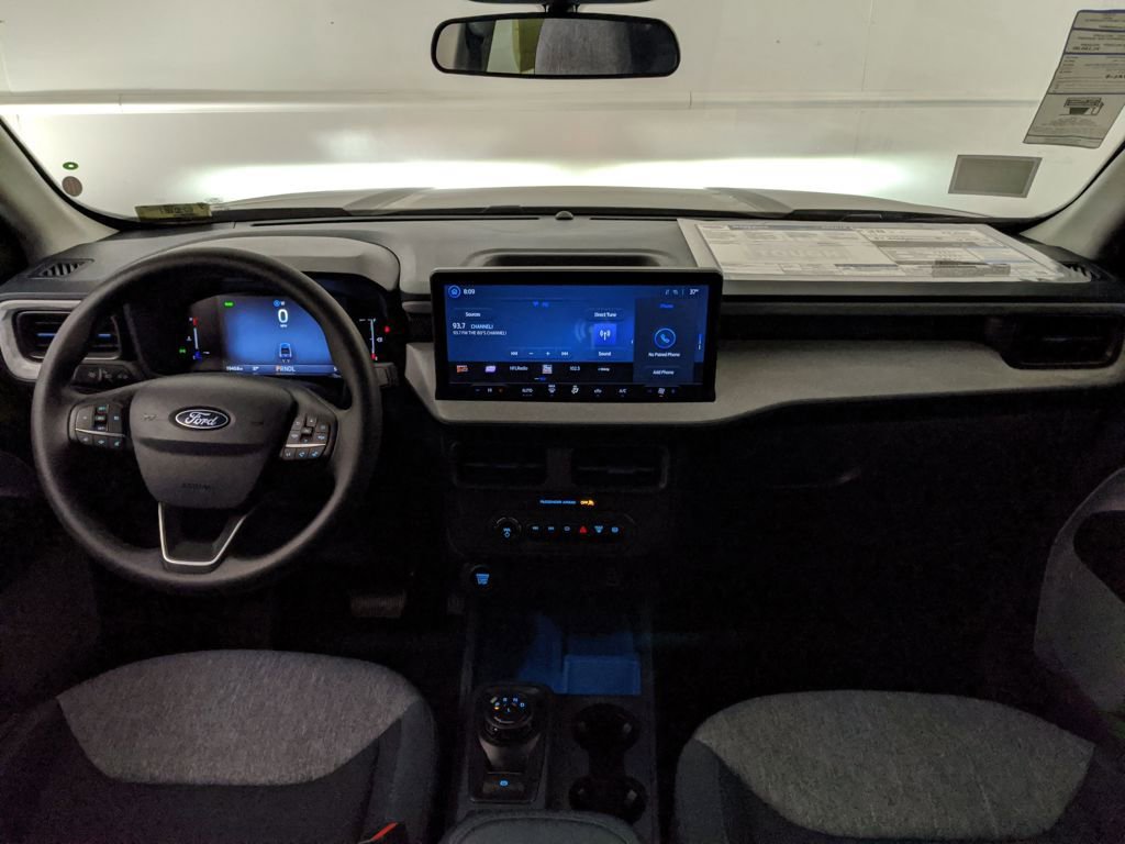 New 2025 Ford Maverick XLT image 13