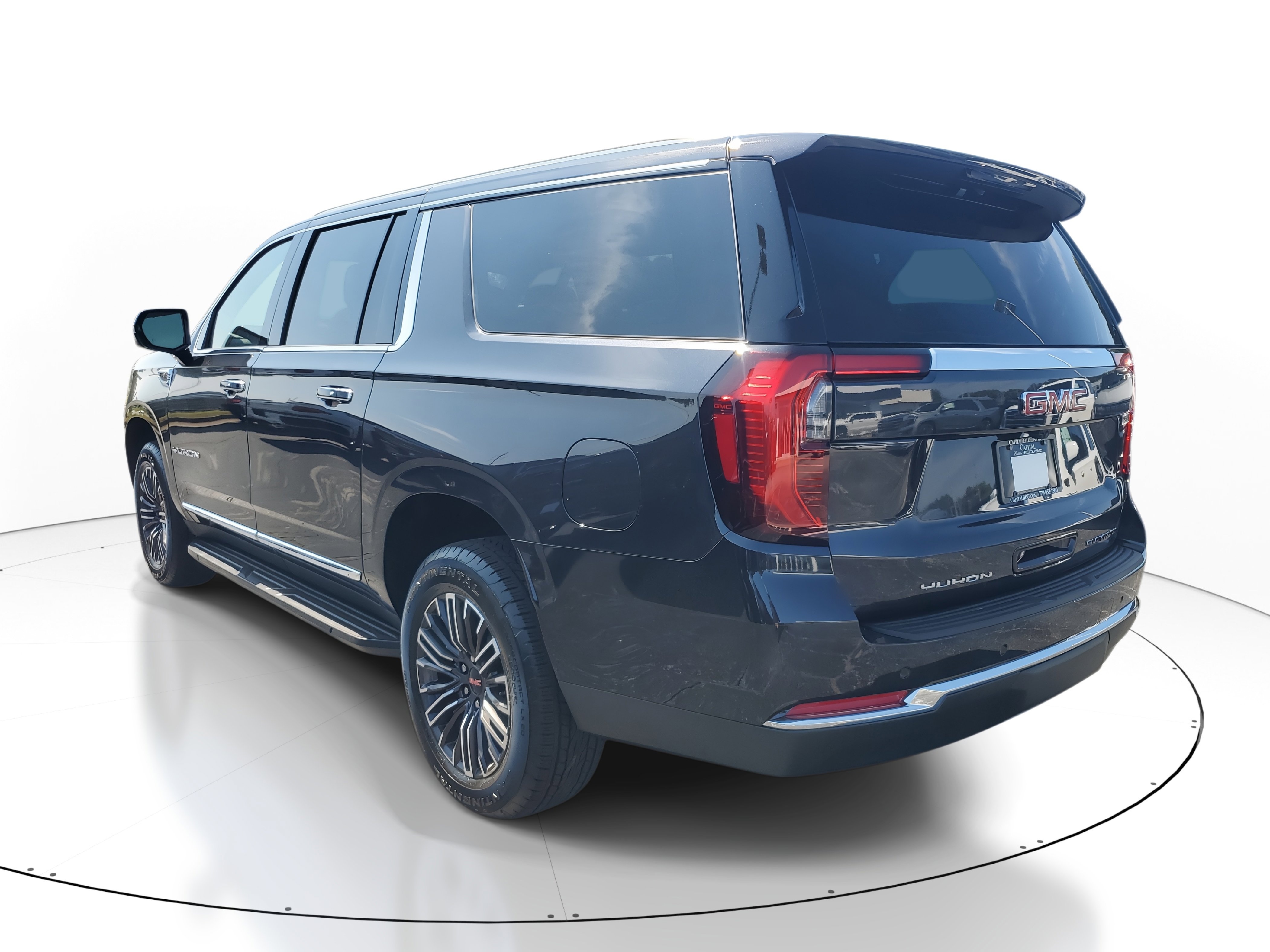New 2025 GMC Yukon XL Elevation image 4