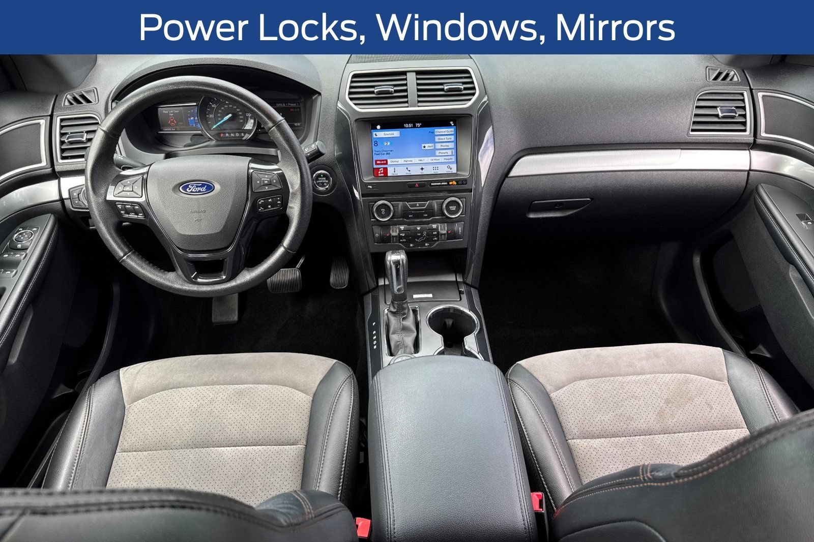 Used 2017 Ford Explorer XLT w/ Equipment Group 202A AWD/4WD image 17