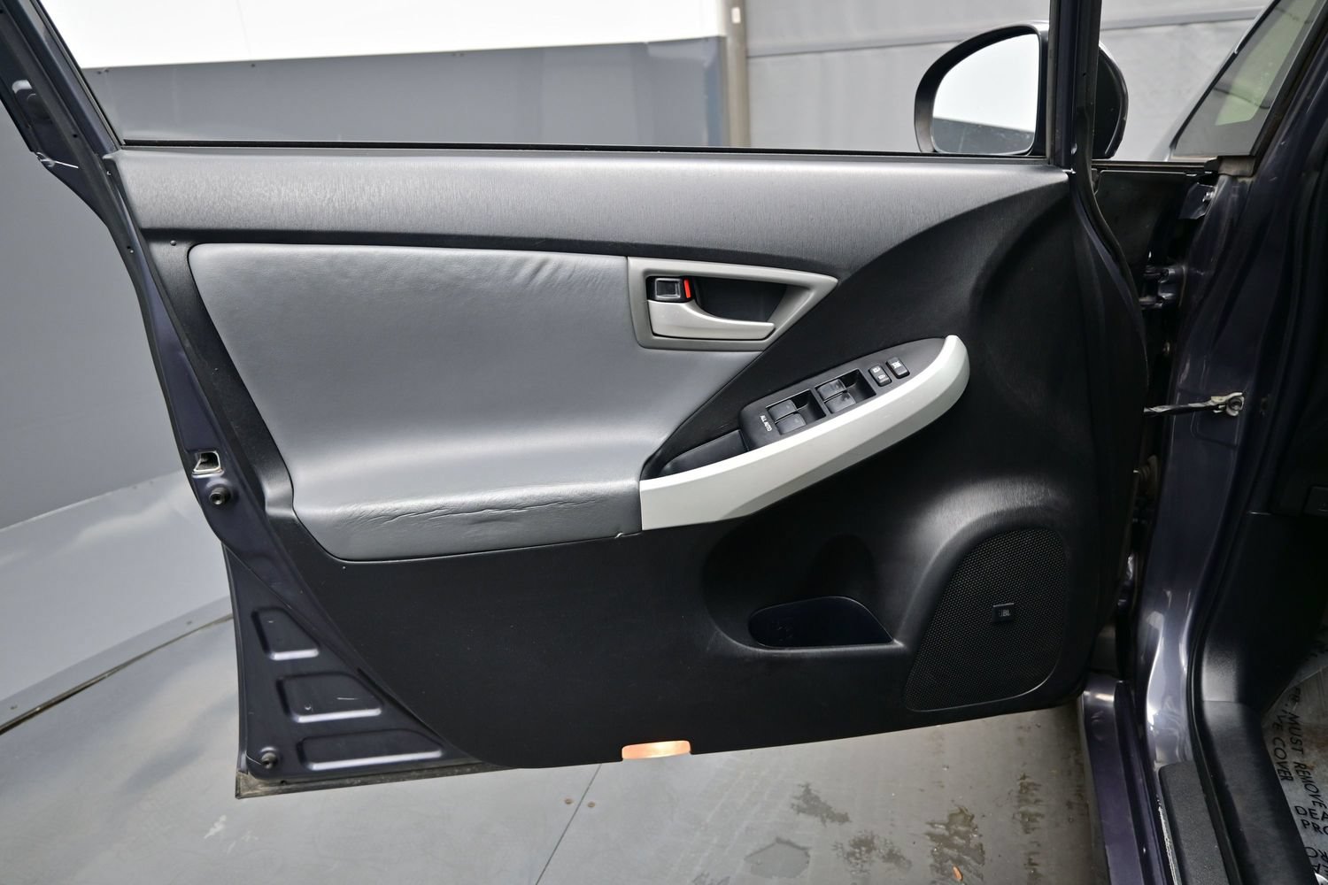 Used 2012 Toyota Prius Four FWD image 9