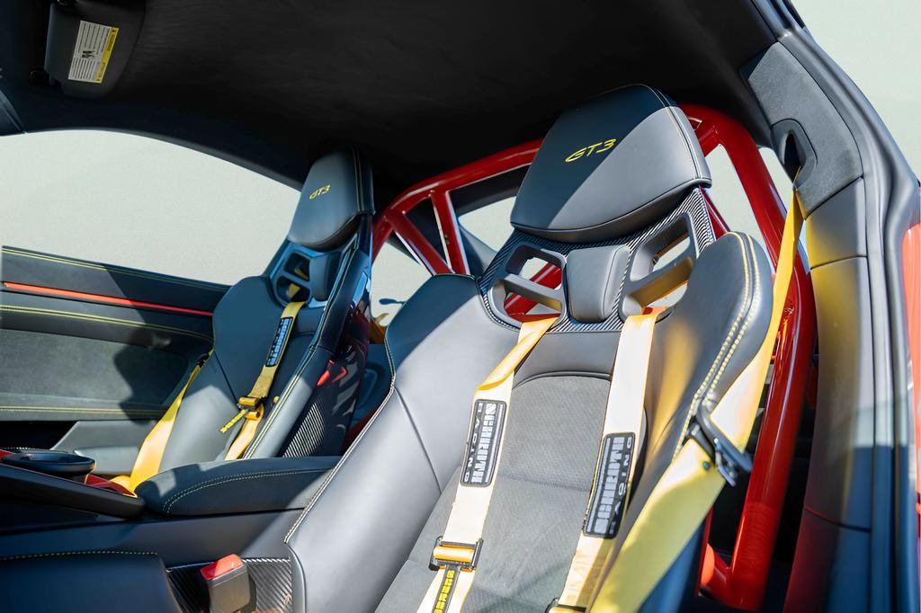 Used 2022 Porsche 911 GT3 image 35