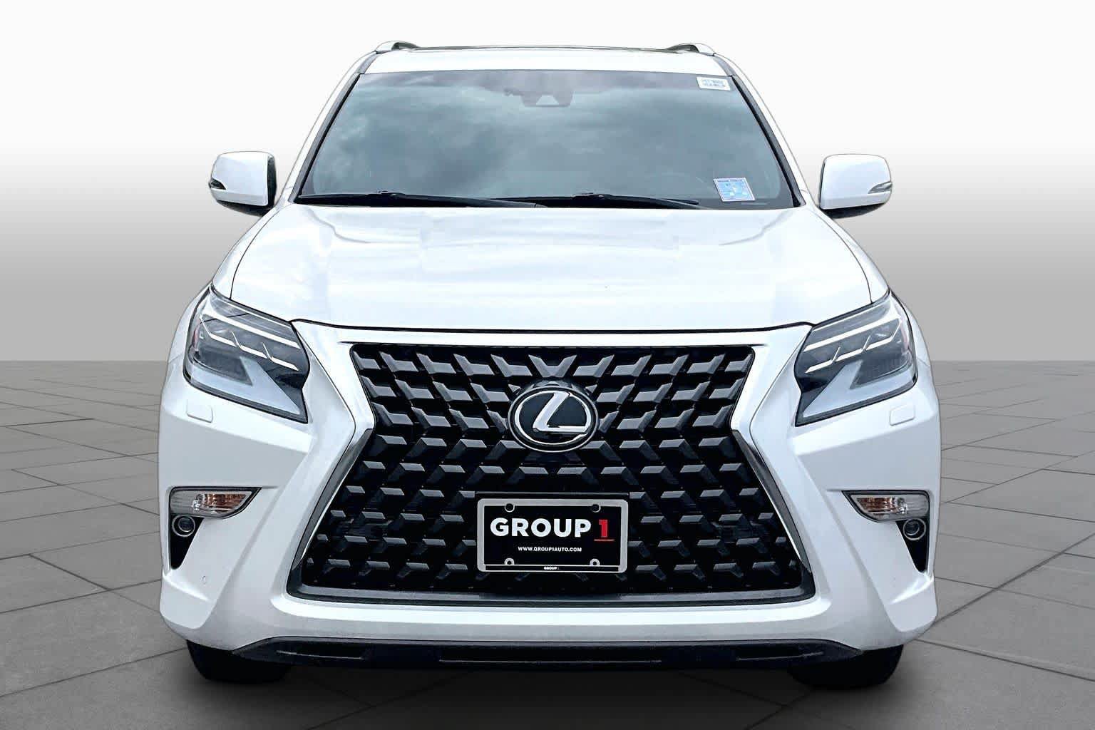 Used 2023 Lexus GX 460 Premium w/ Premium Package AWD/4WD image 4