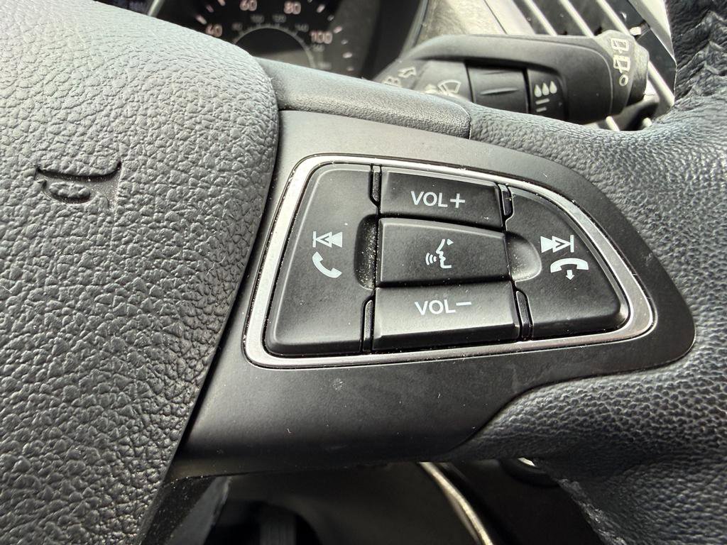 Used 2019 Ford Escape Titanium FWD image 19
