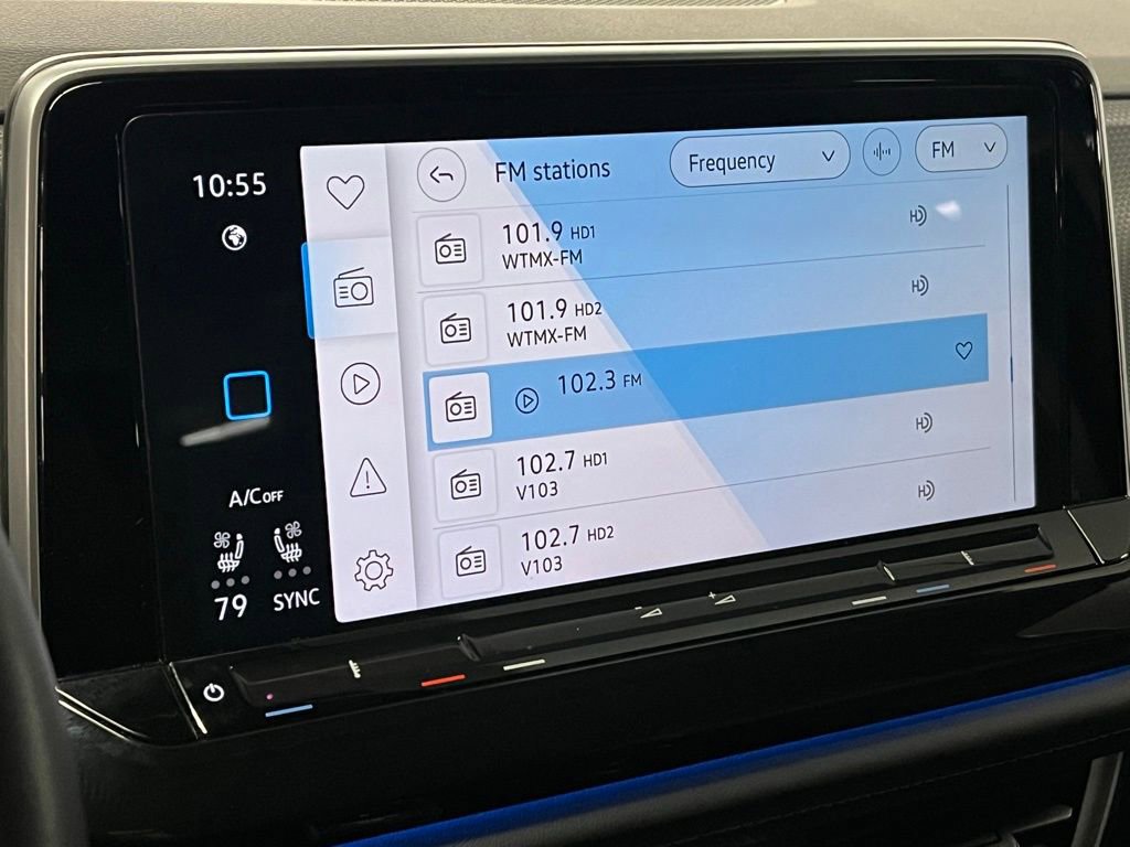 Used 2025 Volkswagen Atlas Cross Sport SEL Premium R-Line image 29