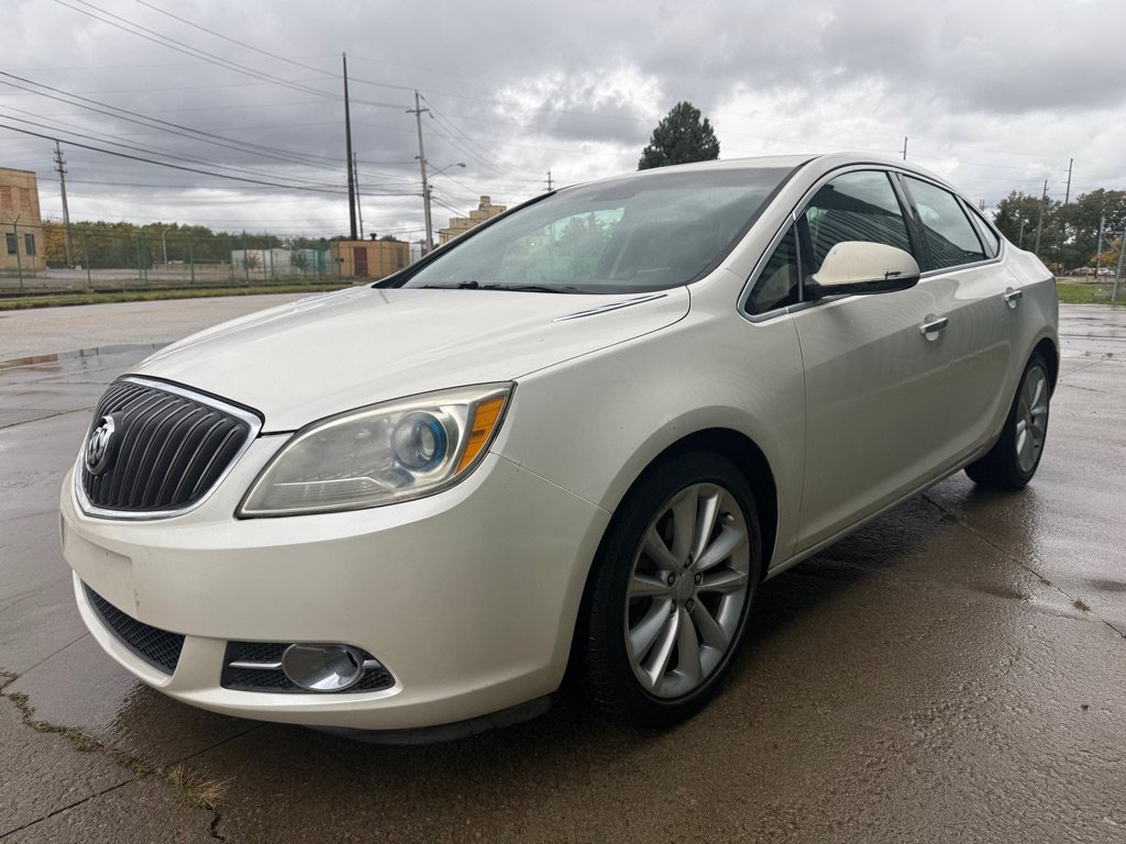 Used 2012 Buick Verano FWD image 6