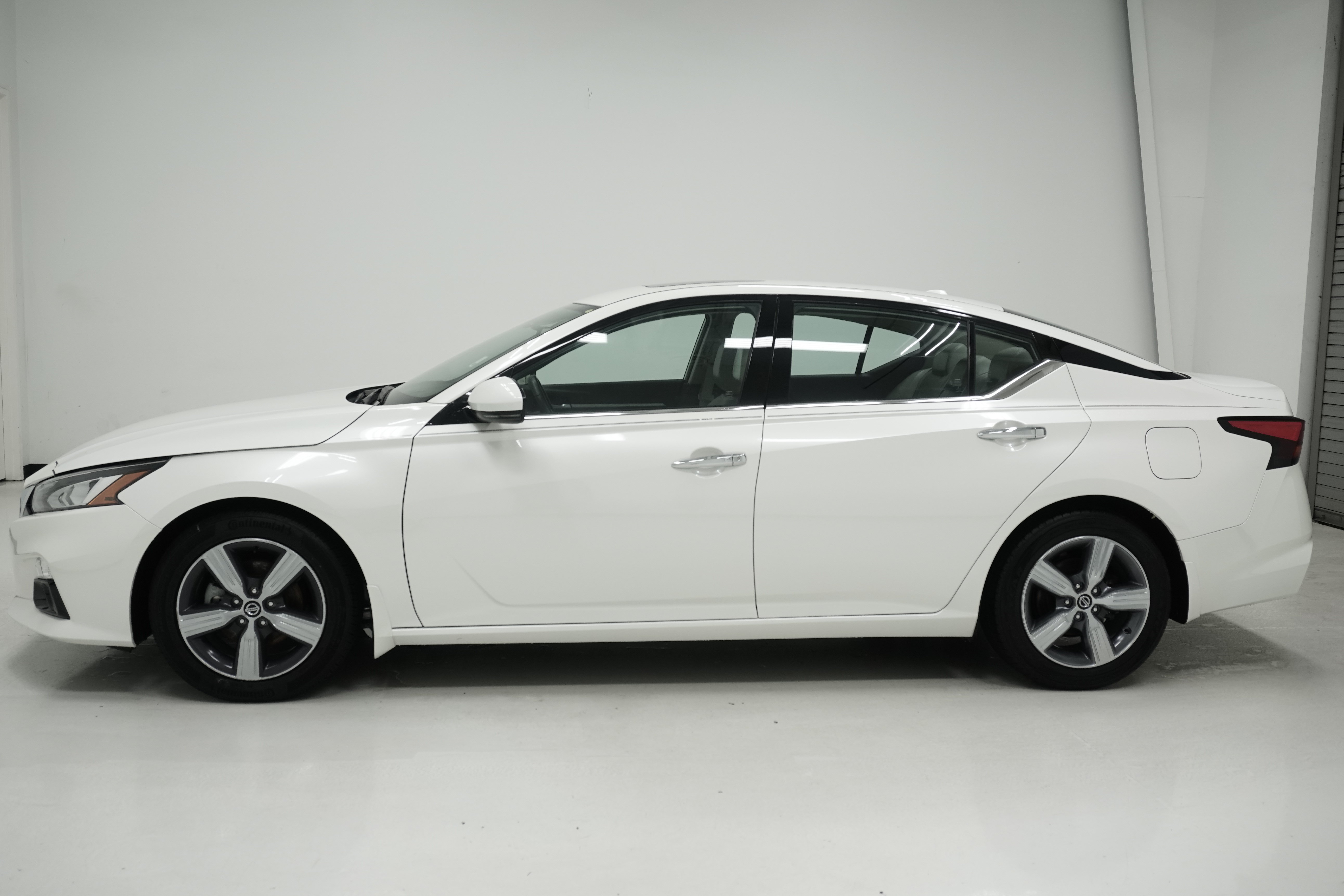 Used 2021 Nissan Altima 2.5 SL FWD image 7