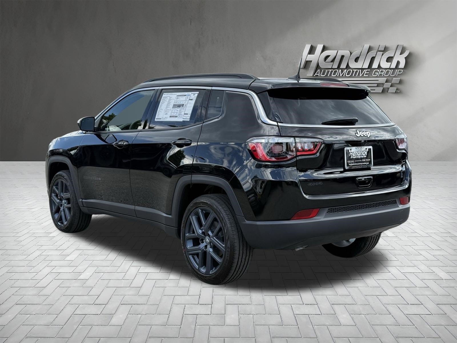 New 2026 Jeep Compass Latitude AWD/4WD image 8