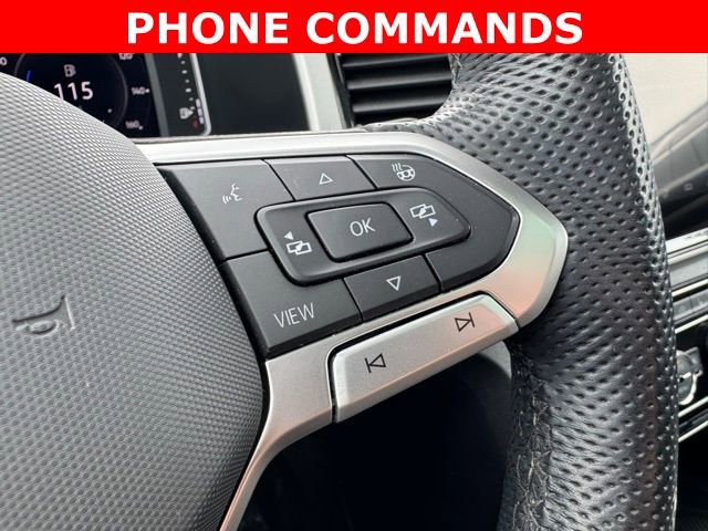 Used 2022 Volkswagen Atlas Cross Sport SEL R-Line AWD/4WD image 28