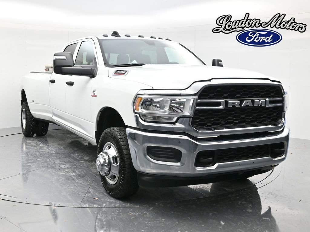 Used 2024 RAM 3500 Tradesman w/ Chrome Appearance Group image 1