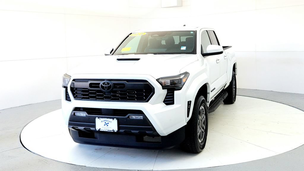 Certified 2024 Toyota Tacoma TRD Sport w/ TRD Sport Upgrade Package AWD/4WD image 2