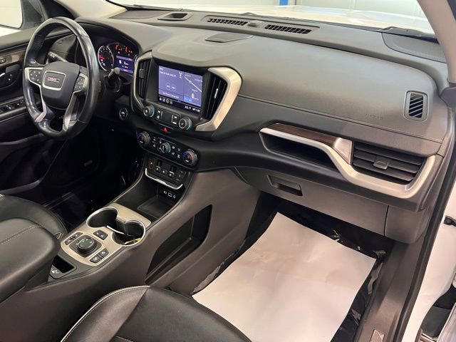 Used 2020 GMC Terrain Denali w/ Denali Premium Package image 16