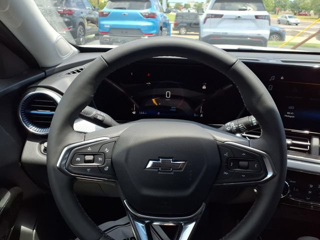 New 2026 Chevrolet Trax LT w/ Driver Confidence Package FWD image 18