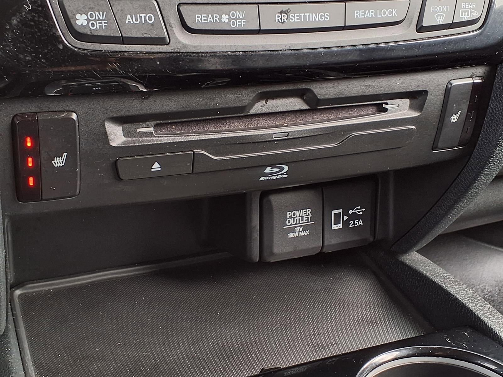 Used 2020 Honda Pilot Touring image 25