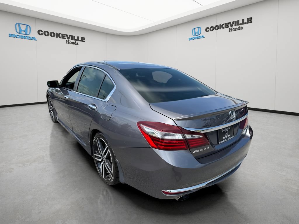 Used 2017 Honda Accord Sport image 8