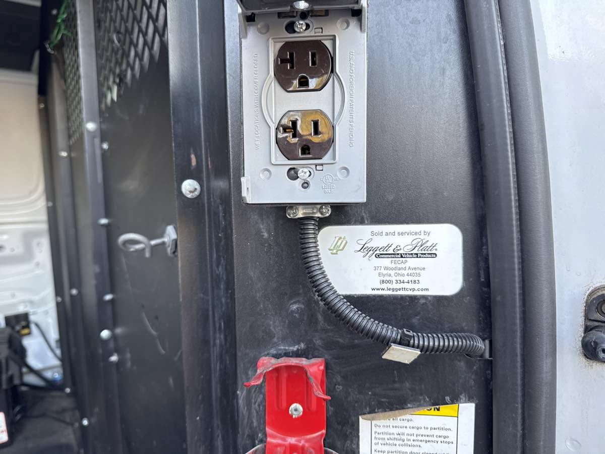 Used 2013 Ford E-150 and Econoline 150 w/ PWR Group RWD image 9