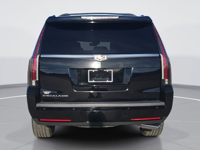 Used 2018 Cadillac Escalade Platinum image 6