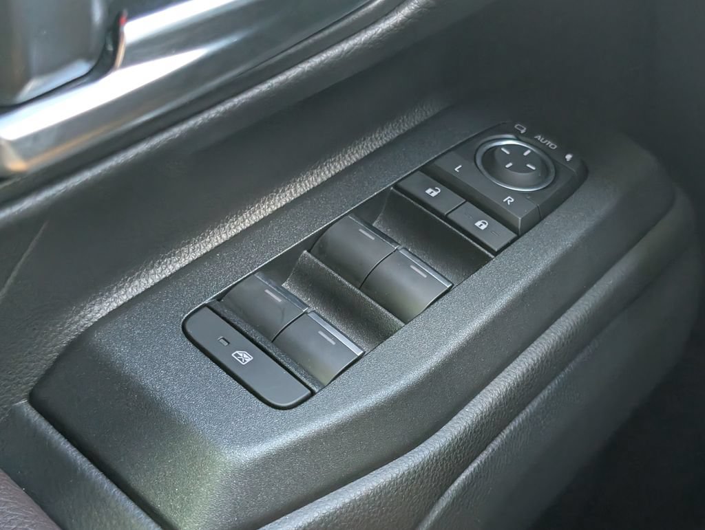 Used 2026 Toyota Land Cruiser AWD/4WD image 17