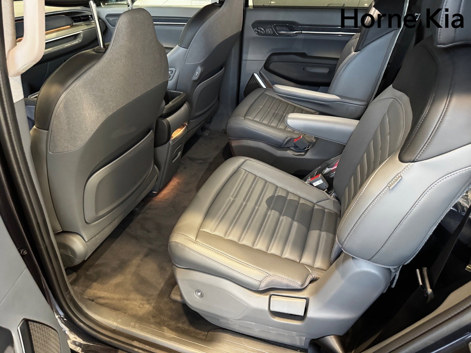 New 2026 Kia EV9 Land image 11