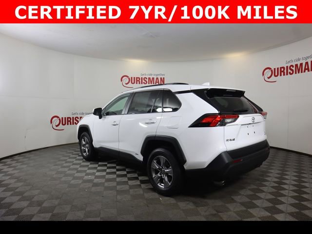 Used 2025 Toyota RAV4 XLE image 8