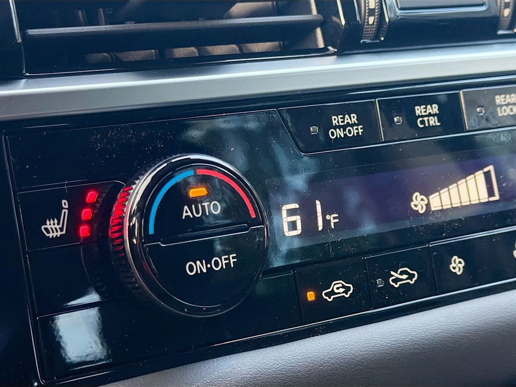 New 2025 Nissan Pathfinder SV image 21