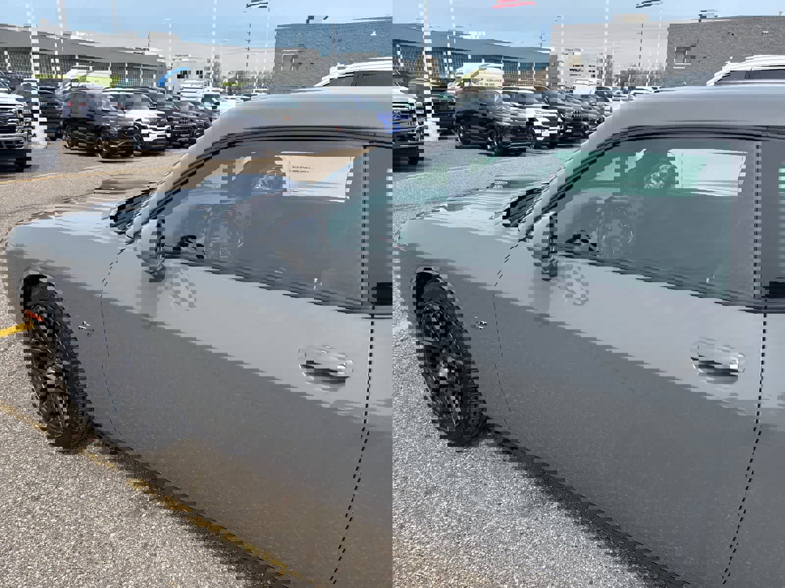 Used 2018 Dodge Challenger R/T RWD image 20