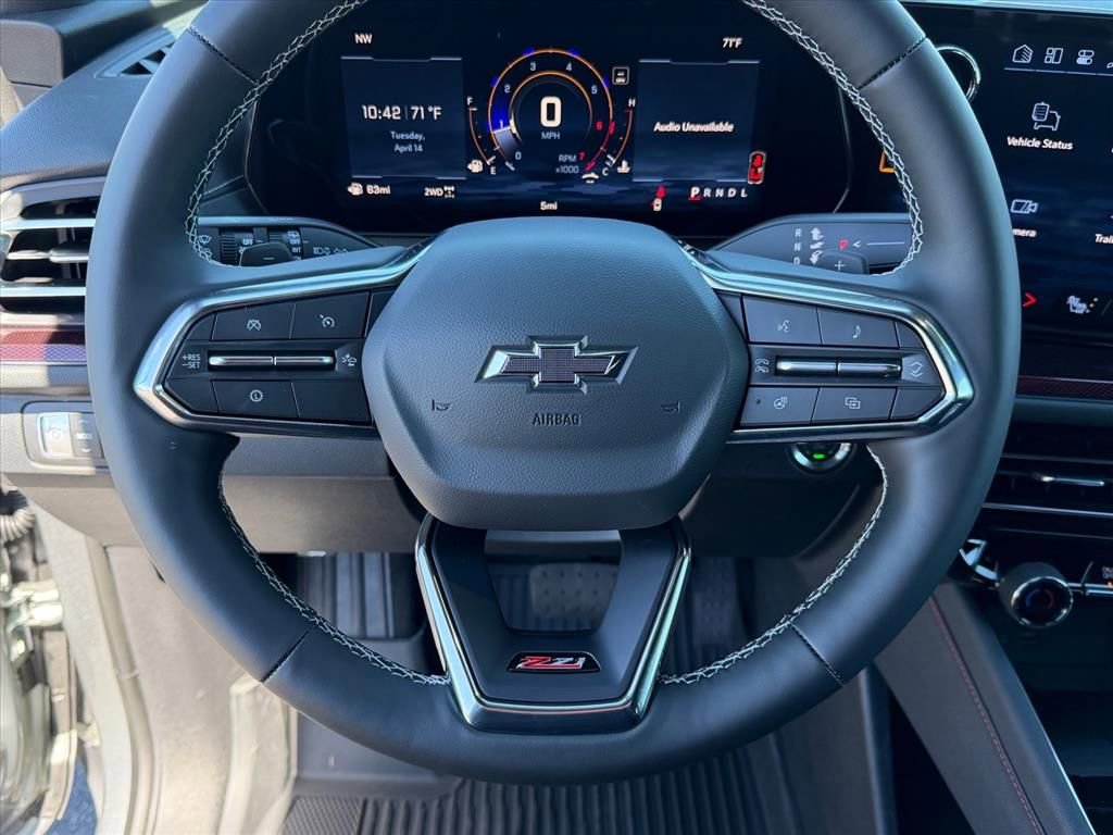 New 2026 Chevrolet Traverse Z71 w/ LPO, Floor Liner Package AWD/4WD image 10