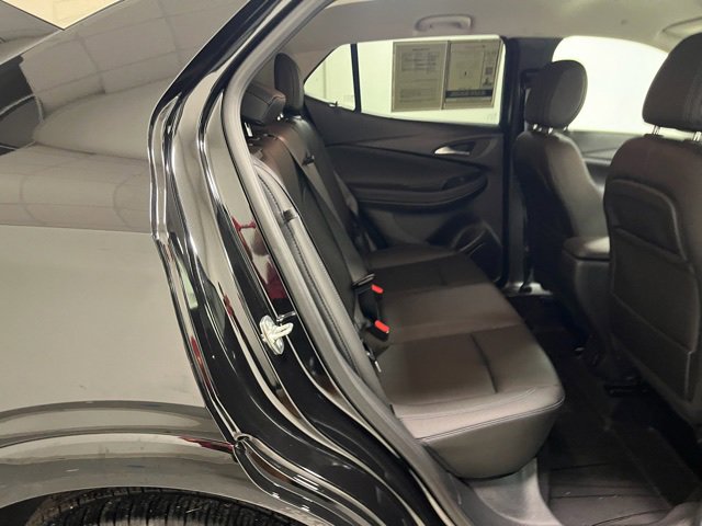 Used 2025 Buick Encore GX Sport Touring w/ Advanced Technology Package image 7