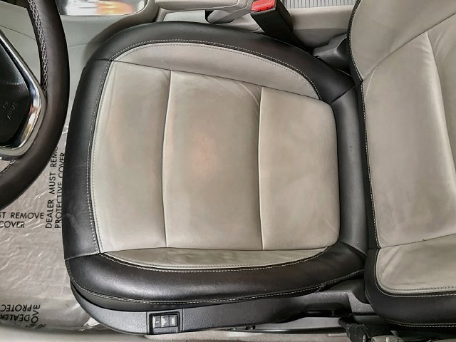 Used 2015 Buick Encore Leather FWD image 18