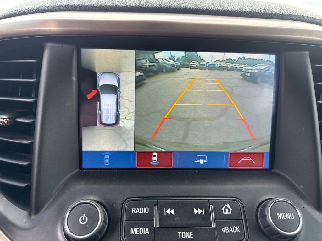 Used 2019 GMC Acadia Denali w/ Technology Package AWD/4WD image 21