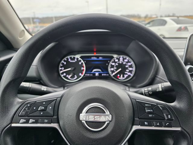 Used 2024 Nissan Sentra SV image 11