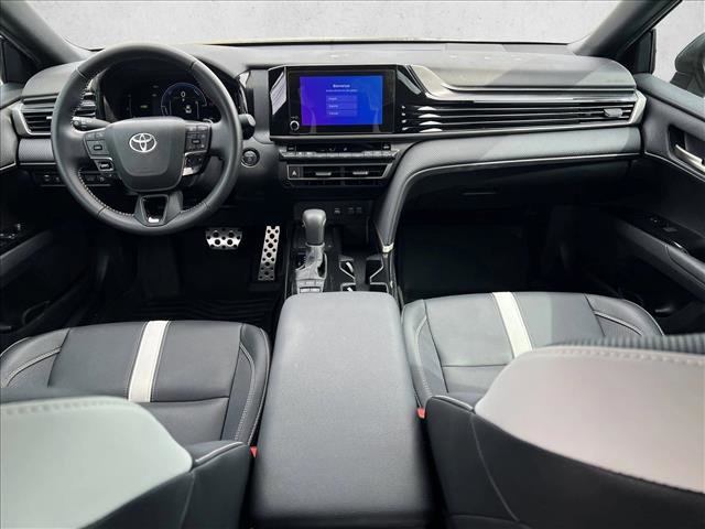 Certified 2025 Toyota Camry SE FWD image 19