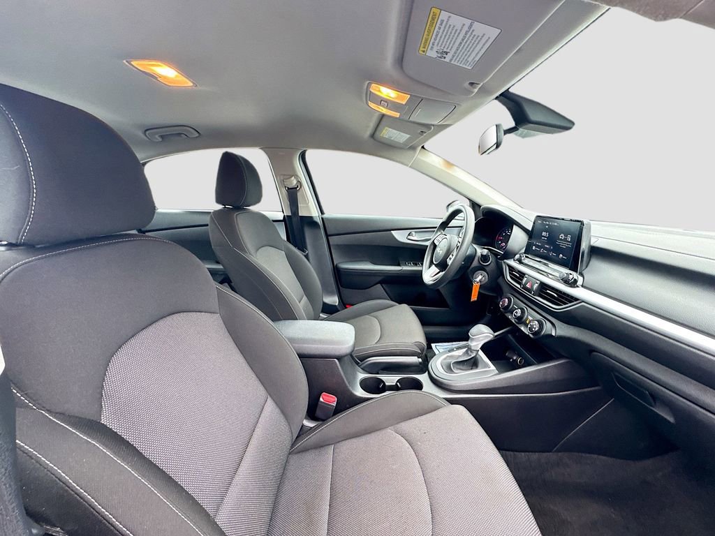 Certified 2023 Kia Forte LXS image 25