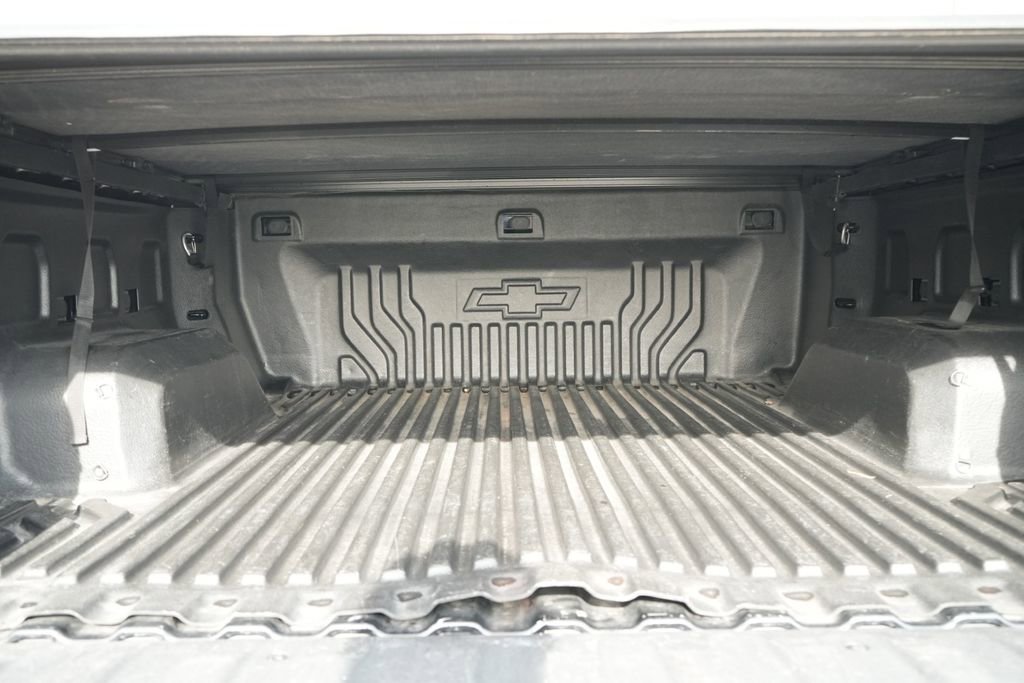 Used 2022 Chevrolet Silverado 1500 LT image 12