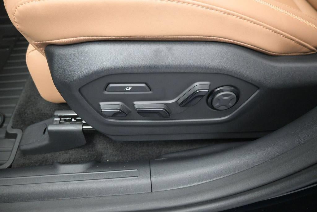 New 2027 Hyundai Santa Fe Calligraphy AWD/4WD image 26
