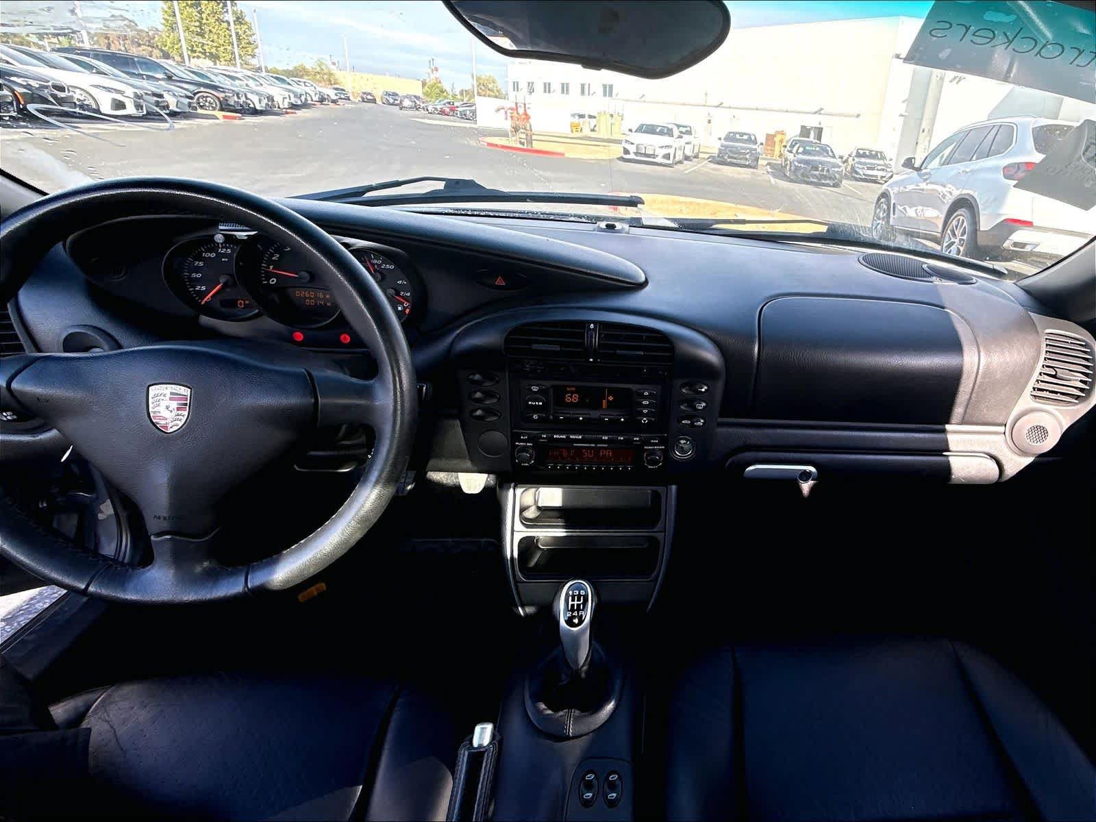 Used 2003 Porsche Boxster RWD image 10