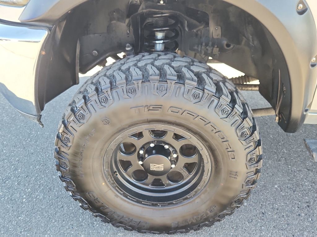 Used 2010 Dodge Ram 3500 Truck Laramie w/ Cold Weather Group AWD/4WD image 19