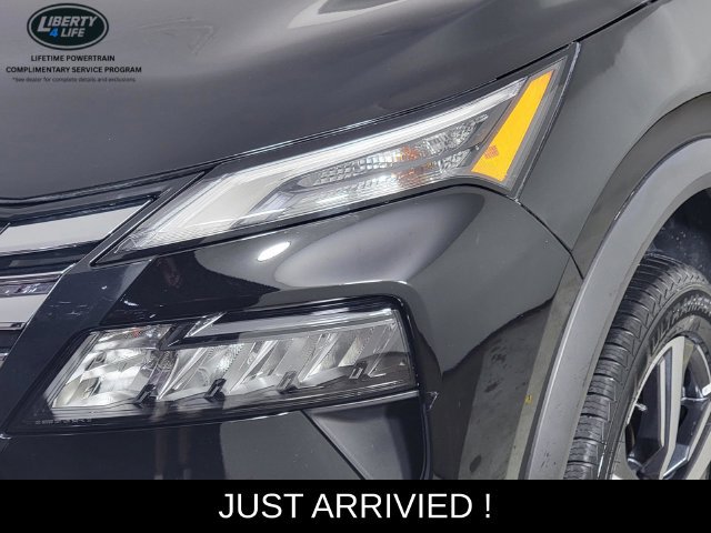 Used 2026 Nissan Rogue SL AWD/4WD image 9