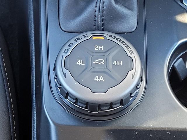 New 2025 Ford Bronco Badlands image 19