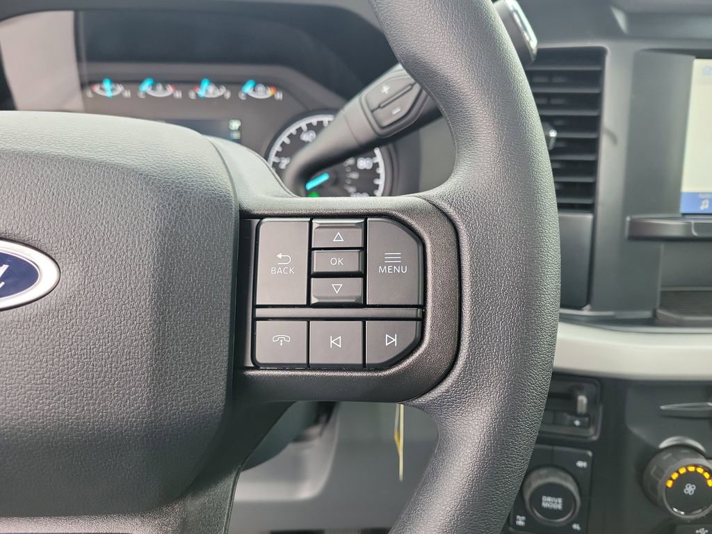 New 2026 Ford F250 XL w/ FX4 Off-Road Package image 24