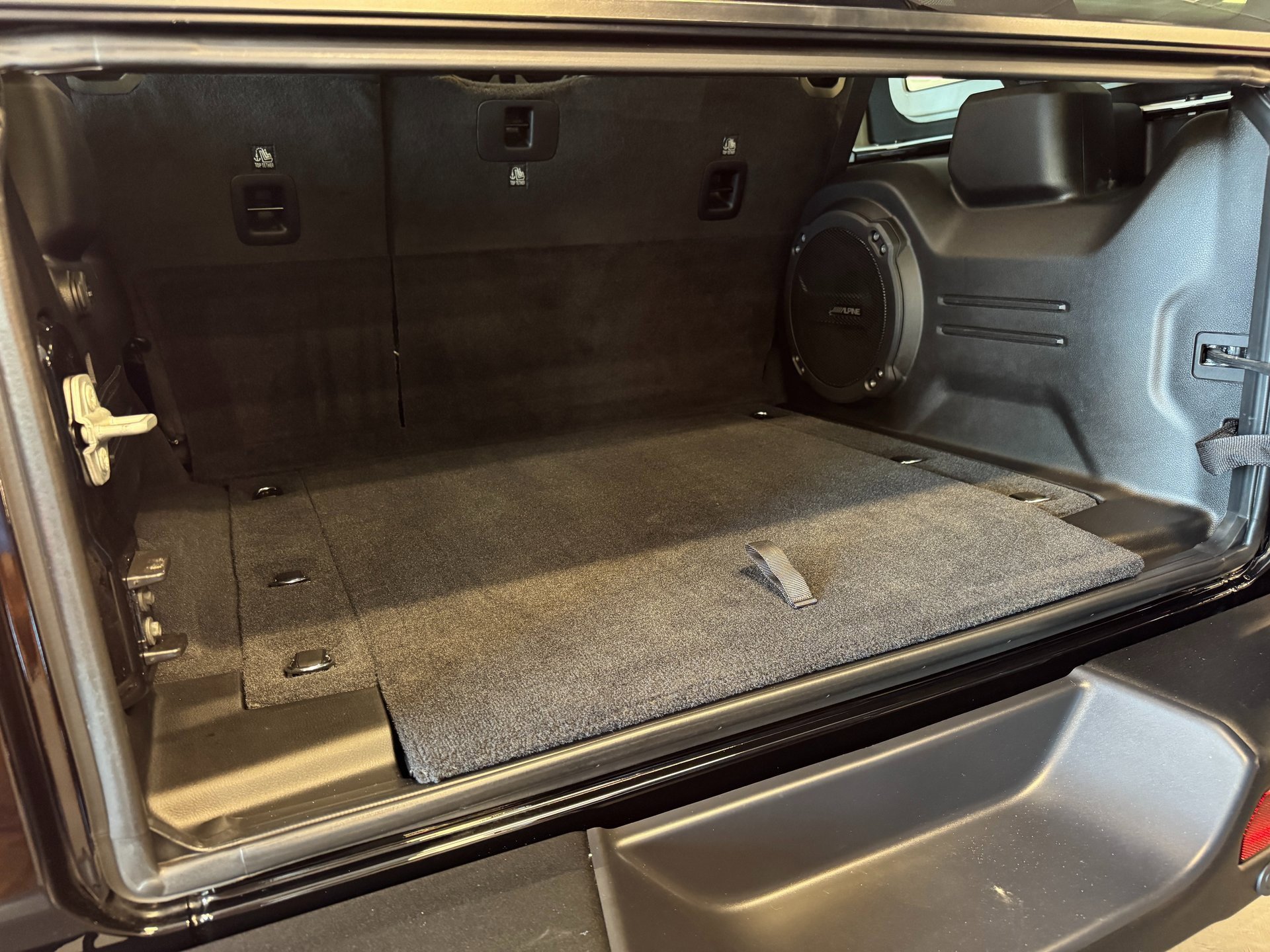 Used 2024 Jeep Wrangler Unlimited Rubicon 392 image 22