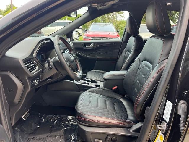 Certified 2024 Ford Escape ST-Line Elite w/ Premium Technology Package AWD/4WD image 23