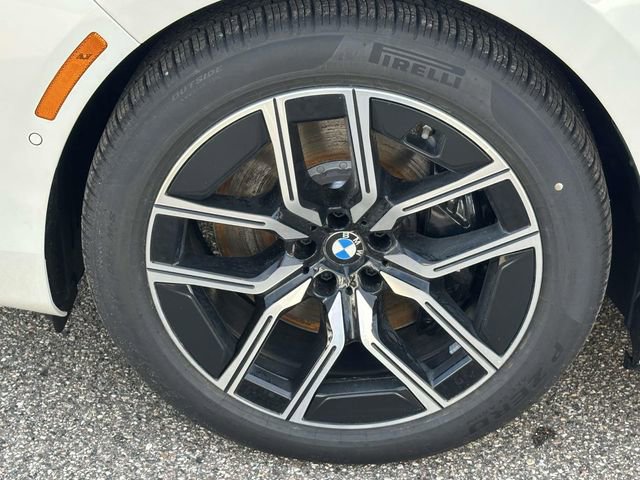 New 2026 BMW i7 xDrive60 image 7