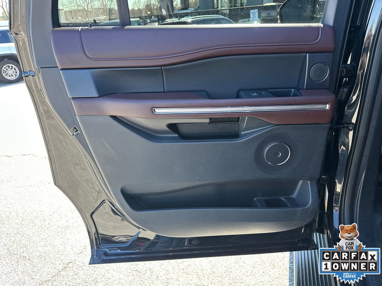 Used 2024 Ford Expedition Max Limited image 22