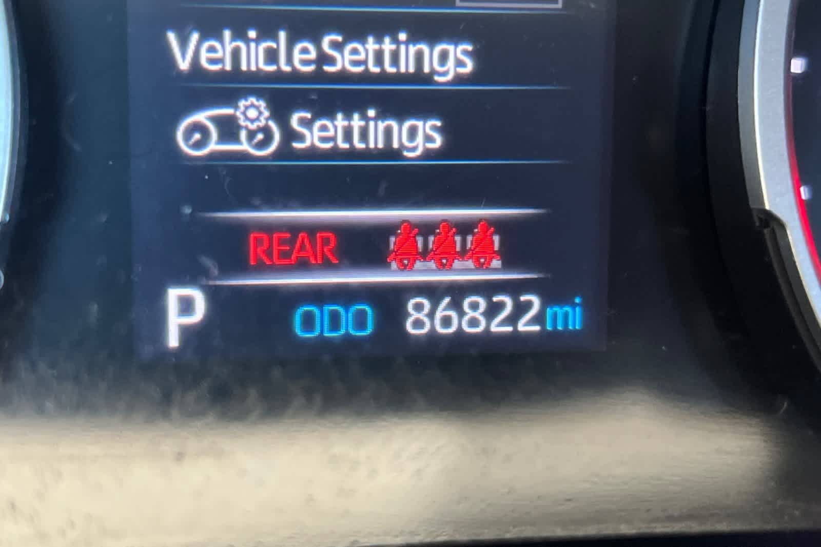 Used 2021 Toyota RAV4 LE AWD/4WD image 27