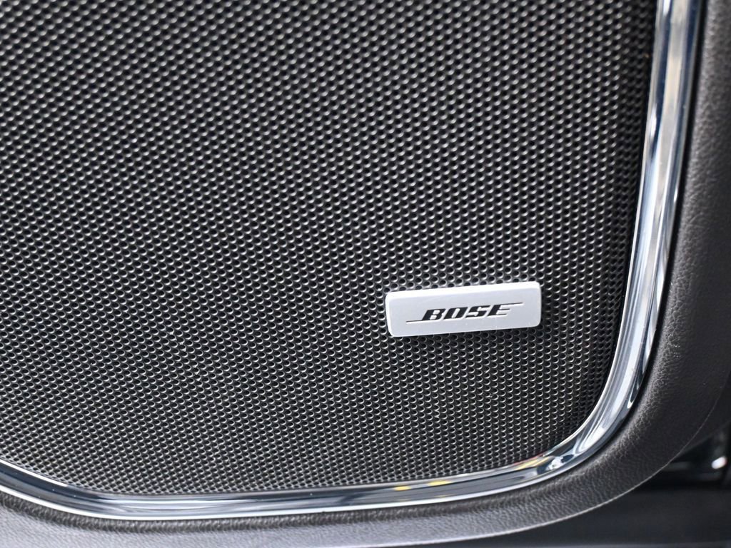 Used 2017 GMC Yukon SLT w/ Open Road Package image 20