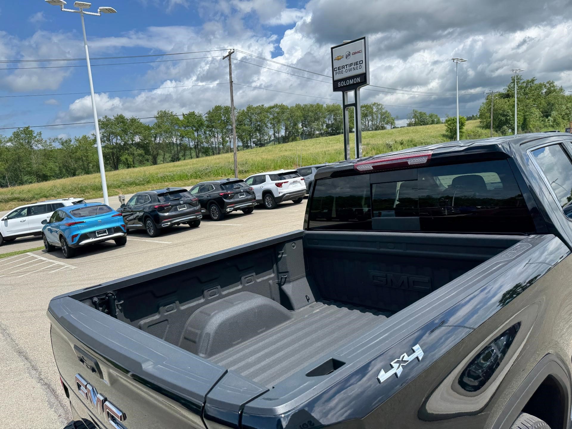 Certified 2023 GMC Sierra 1500 SLT w/ SLT Premium Plus Package image 10